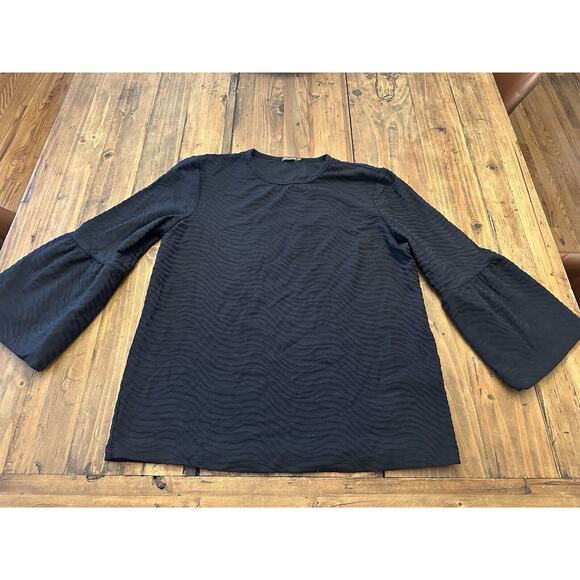 J McLaughlin Black Size Medium Top Textured Animal Print Bell Sleeves - Picture 1 of 14